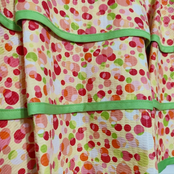 Hand Stitched Half Apron - Vintage by Candy's Aprons - Picture 4 of 7